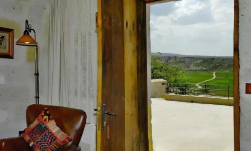 Seki Cave Suites - 102