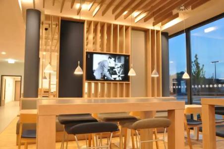 Holiday Inn Express - Sindelfingen, An Ihg - 32