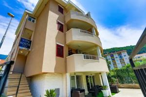 Villa Kosta, Будва