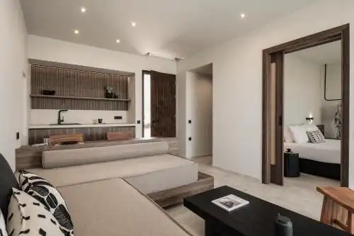AKU Suites with private pools - 1