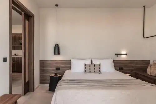 AKU Suites with private pools - 5