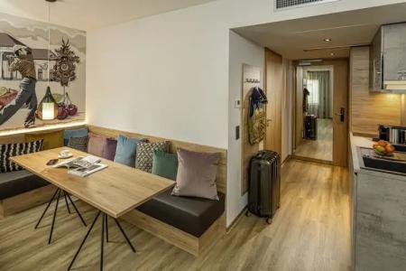 Adoro Aparthotel - 40