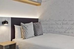 Stellaris Apartment Hotel, Гархинг