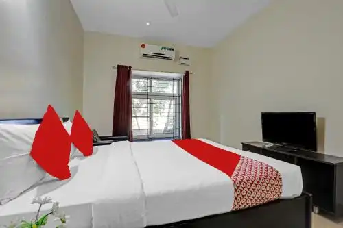 OYO flagship 84897 Heaven Guest House - 11