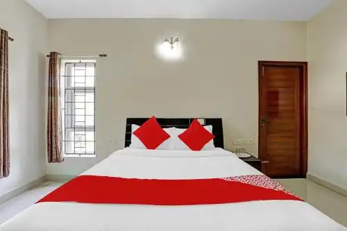 OYO flagship 84897 Heaven Guest House - 25