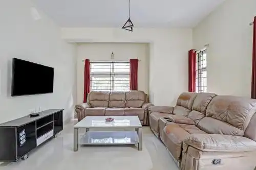 OYO flagship 84897 Heaven Guest House - 2