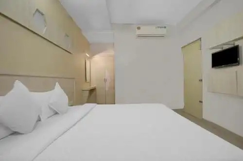 Collection O 85437 Silver Palace - 9