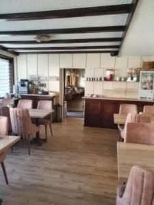 Gästehaus zum Weinberg - 0