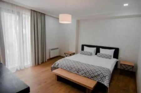 Tela & Mareli Winery - 1