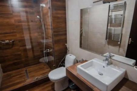 Tela & Mareli Winery - 11