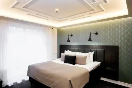 Hótel Reykjavík Saga - 4