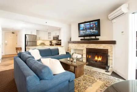 Carleton - 119