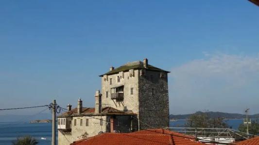 Athos Guest House Pansion - 34