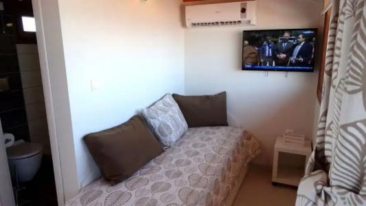 Athos Guest House Pansion - 2