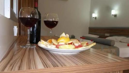 Ozukara Apart 1 - 52