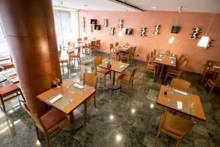 Tulip Inn Andorra Delfos - 14