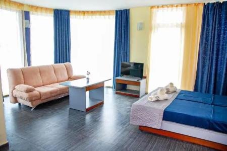 Favorit Aparthotel - 53