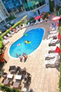 Favorit Aparthotel - 6