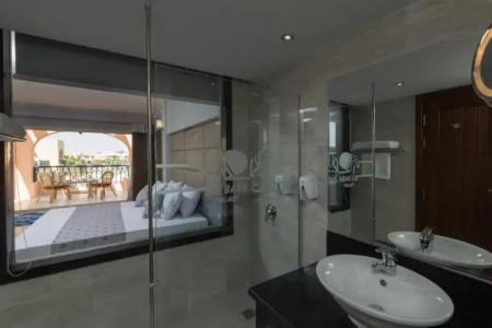 Ali Baba Palace -Families and Couples Only- - 102