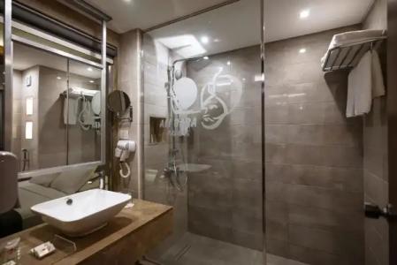 Ali Baba Palace -Families and Couples Only- - 113