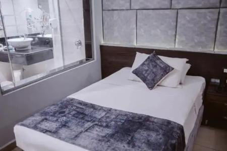 Ali Baba Palace -Families and Couples Only- - 111