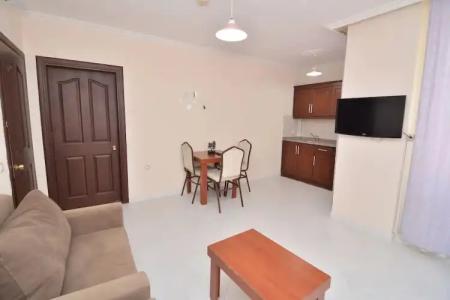 Rose Garden Apart - 113