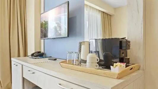 DIT Evrika Beach Club - All Inclusive - 73