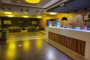 Hotel «Enkelana», Поградец