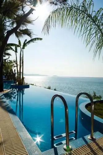 Gloria Maris Suites and Villa - 32