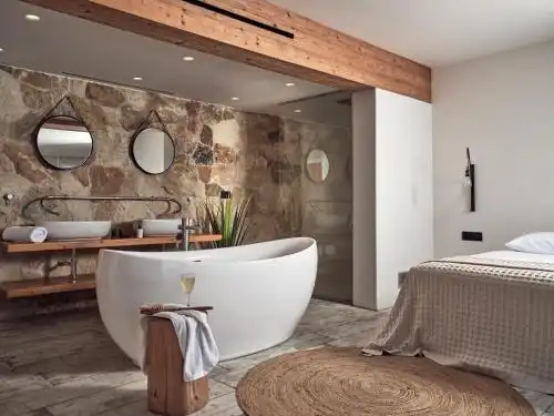 Gloria Maris Suites and Villa - 3