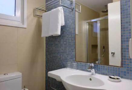 Sunrise Gardens Aparthotel - 52