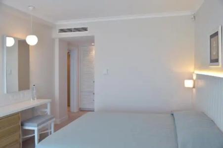 Sunrise Gardens Aparthotel - 33