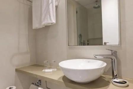 Sunrise Gardens Aparthotel - 31