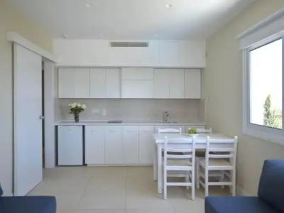 Sunrise Gardens Aparthotel - 11