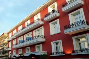 Hotel «Kosmopolit», Лутраки