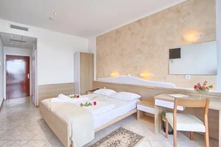 Mimosa - Maslinica Hotels & Resorts - 5