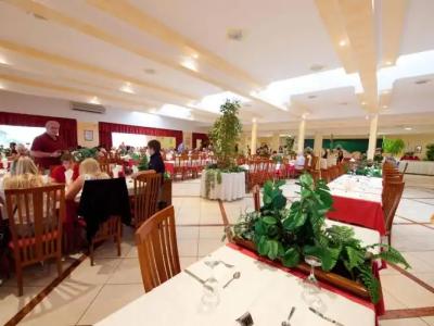 Mimosa - Maslinica Hotels & Resorts - 29