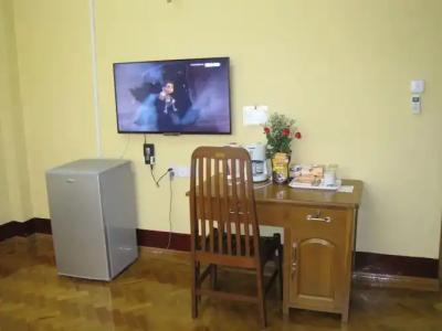 Golden Guest Inn - 56