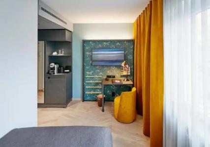 Sorell Seefeld - 102