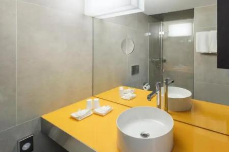 Züri by Fassbind - 107