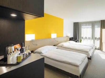 Züri by Fassbind - 104