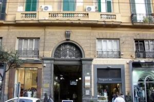 Viaggio a Napoli b&b, Неаполь