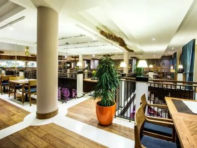 Bristol Tradition and Luxury - 21