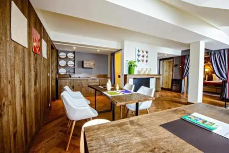 Bristol Tradition and Luxury - 49