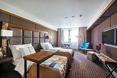 Bristol Tradition and Luxury - 34