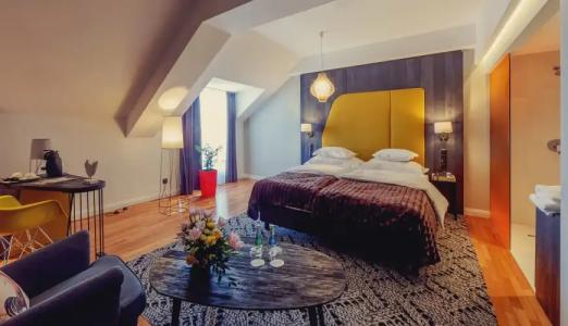 Bristol Tradition and Luxury - 5