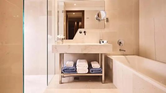 St. Nicolas Bay Resort & Villas - 120