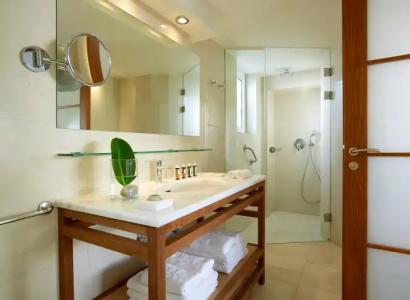 St. Nicolas Bay Resort & Villas - 7