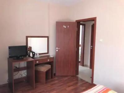 Red House Guest House - 3