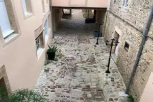 Отель «Hôtel Le Saint Patrice»